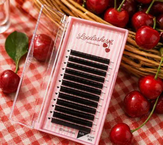 0.03 Picked To Perfection Lash Trays 🍒